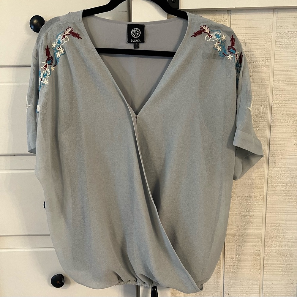 Bobeau top